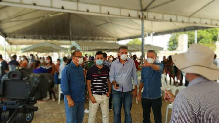 desfocado lancamento-pacote-de-obras-lagoa-dos-patos-mg