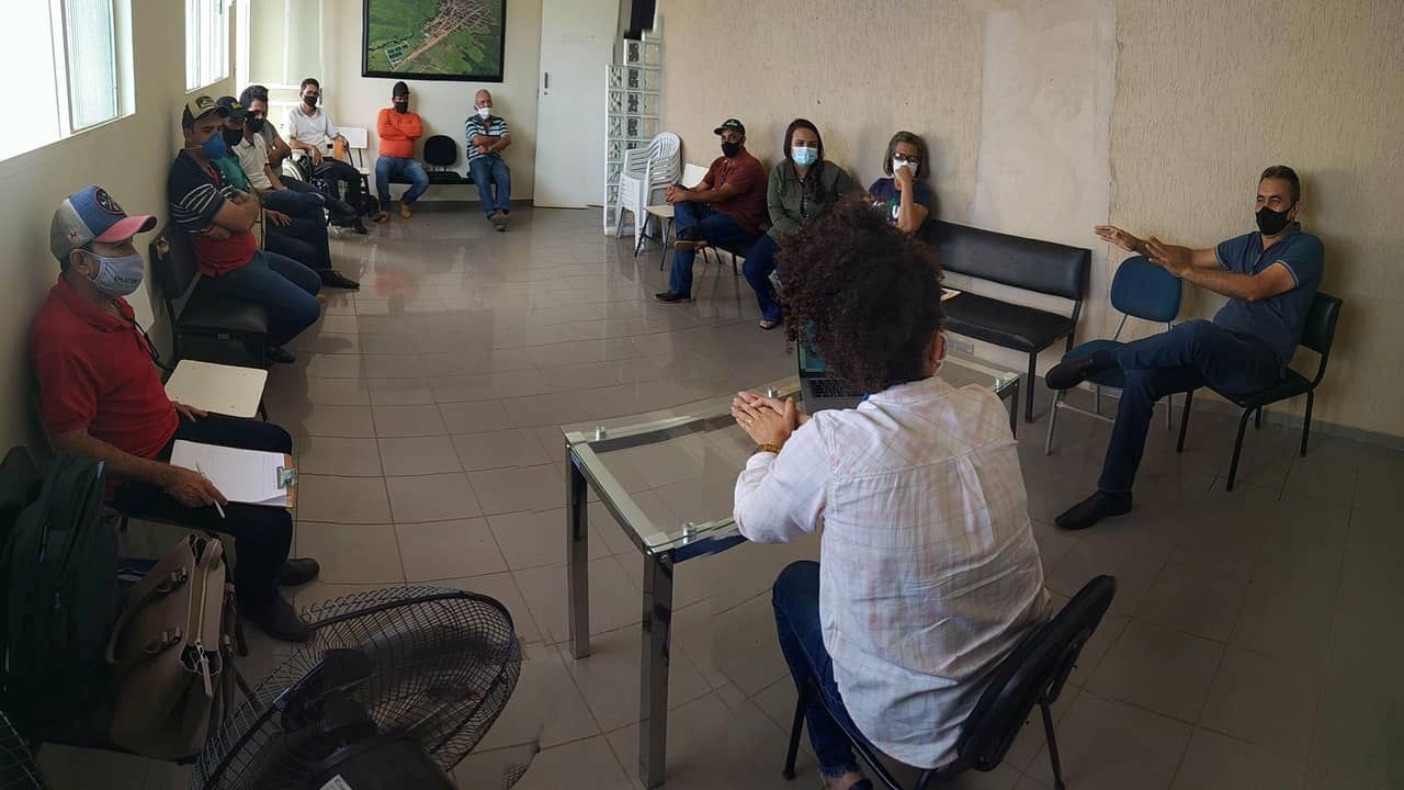 fiv em lagoa dos patos mg