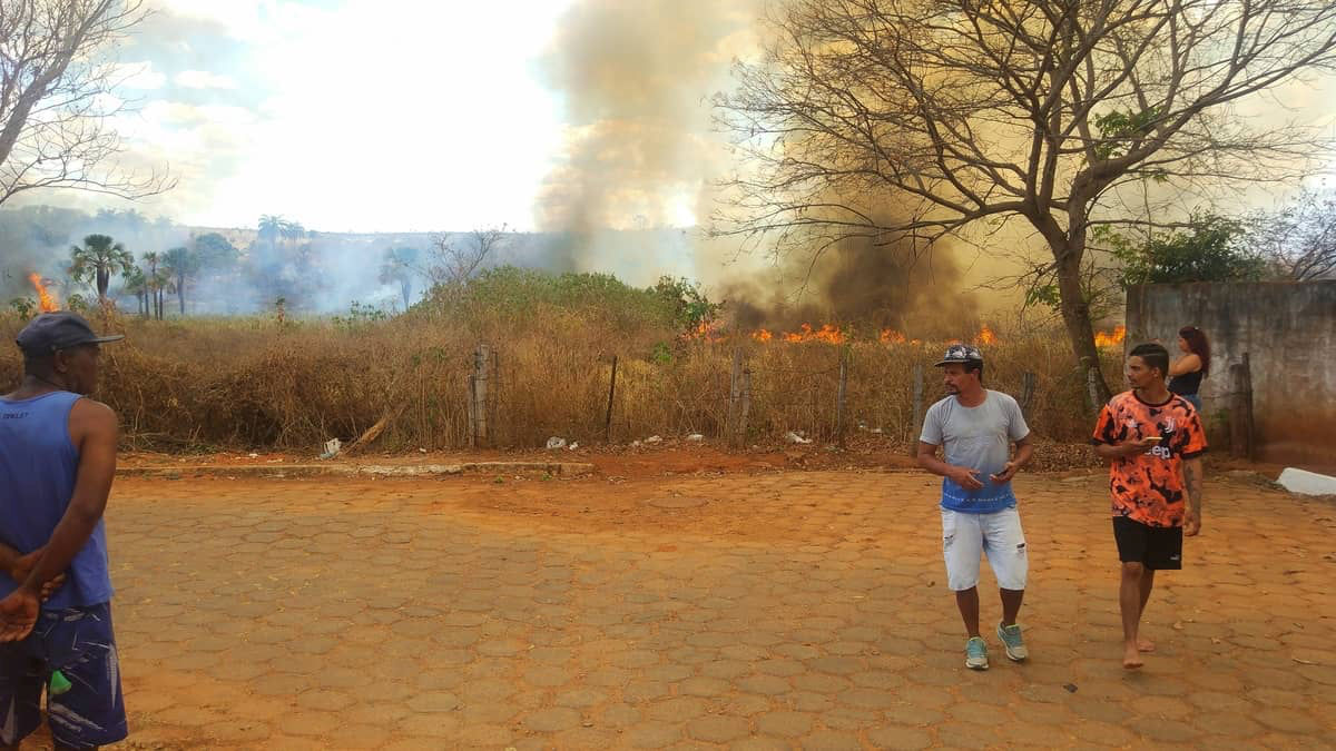 fogo incendio-lagoa-dos-patos-mg-calor_MQ5kE