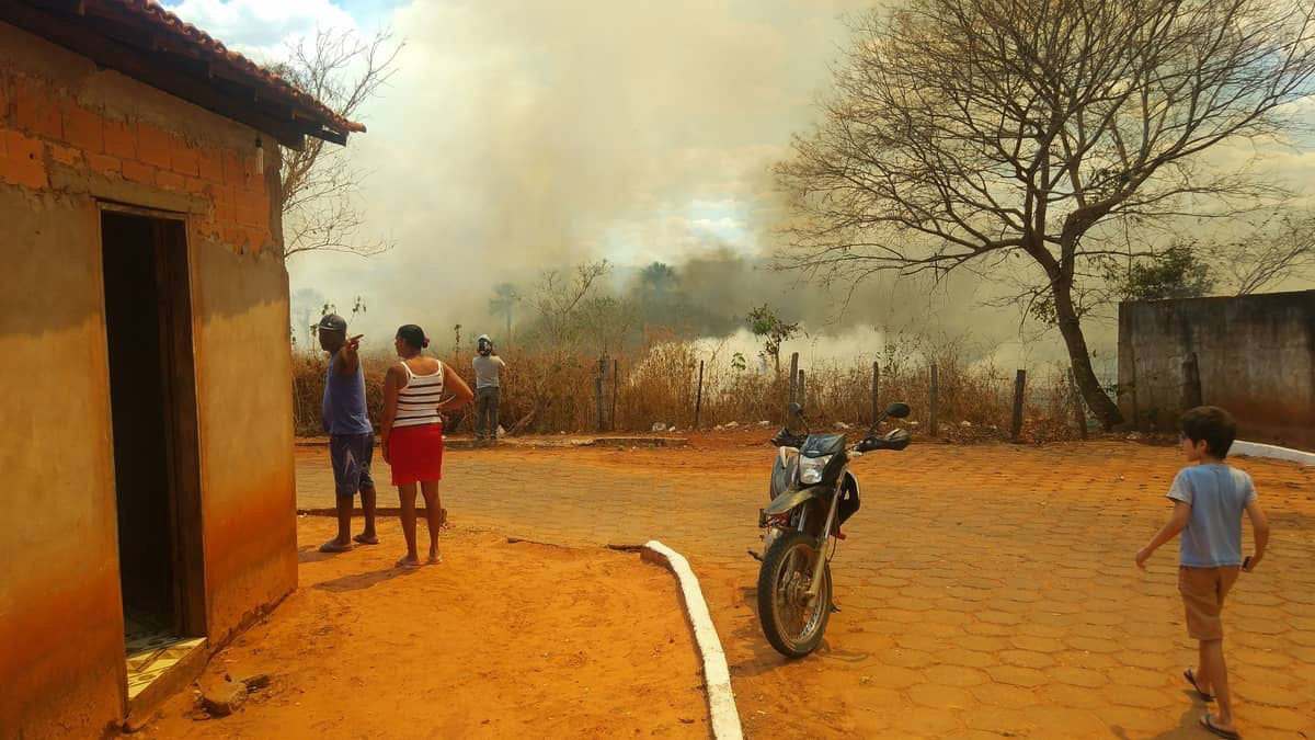 fogo incendio-lagoa-dos-patos-mg-calor_qrTAp